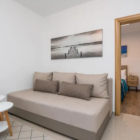 Kosic Apartment *