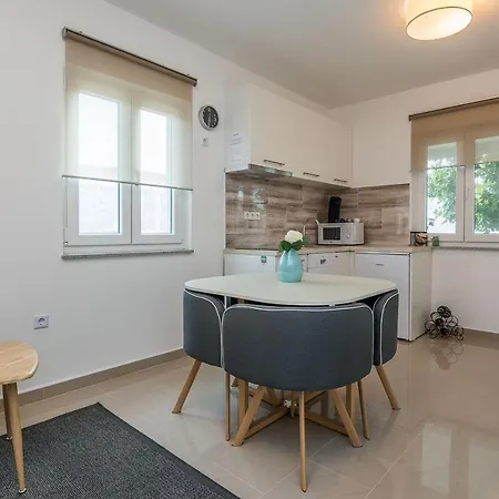 Kosic Apartment